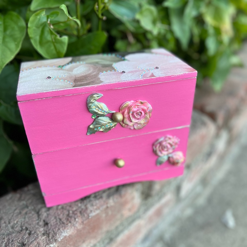 Hand crafted refurbished jewelry box